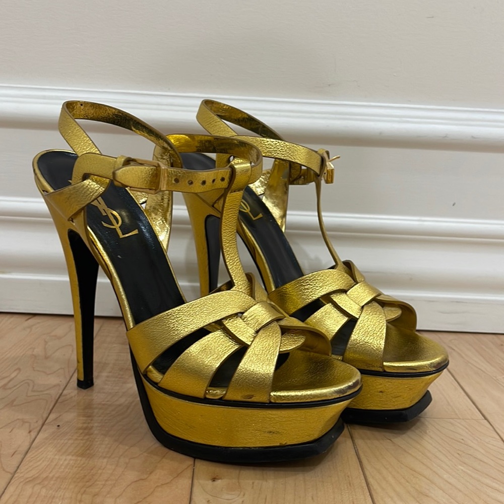 YSL Gold tribute heels size 36